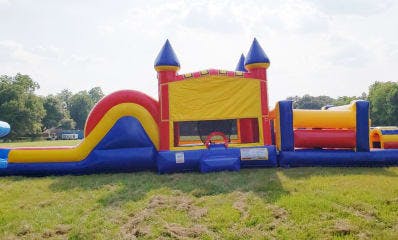 50ft Winnie the Pooh Obstacle w/ Wet or Dry Slide