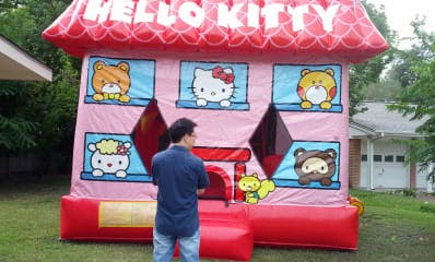 Hello Kitty Jump House