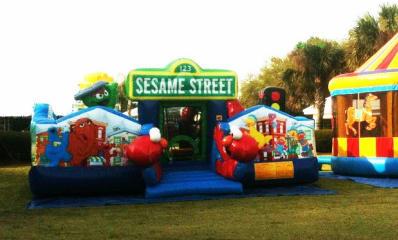 Sesame Street Jump House