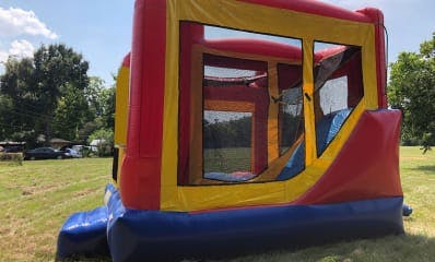 Side of 4in1 Bounce House