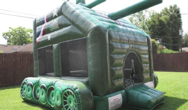 Tank Bounce House Moonwalk (Tiny Yard Series) - Video