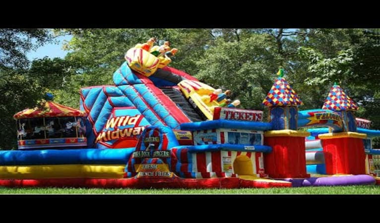 Midway Amusement Park Obstacle - Video